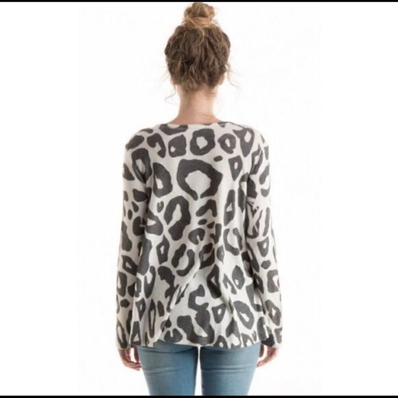 Soft  long sleeve top - Picture 3 of 4